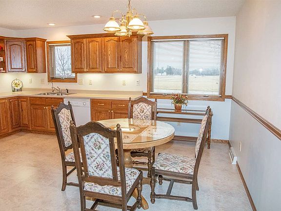 5th image of 2402 Carstensen Dr