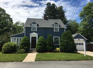 105 Wesleyan Ave, Warwick, RI 02886