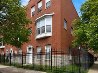 718 E 51st St, Chicago, IL 60615