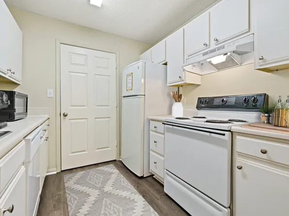 Baldwin Farms Apartments