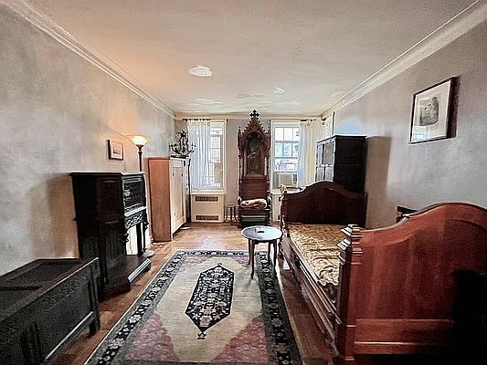 1st image of 4115 44th St APT 2M