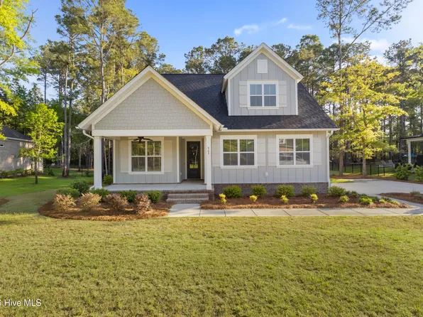 564 Hearthside Drive SE, Bolivia, NC 28422