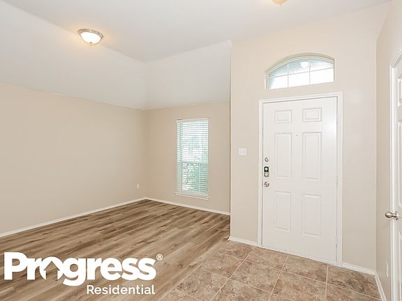 3rd image of 1117 Urban Dr