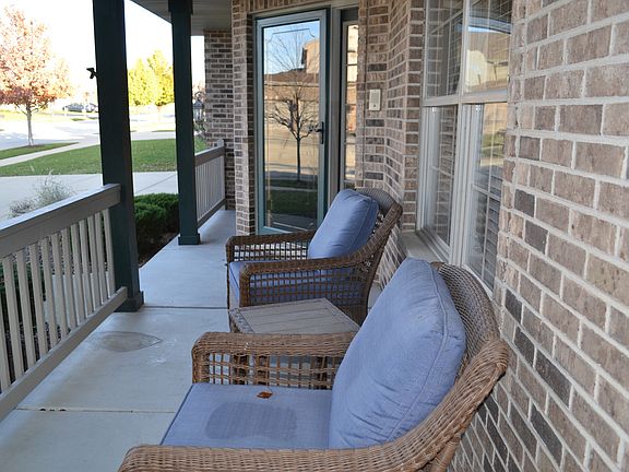 2nd image of 16341 Lakeside Dr