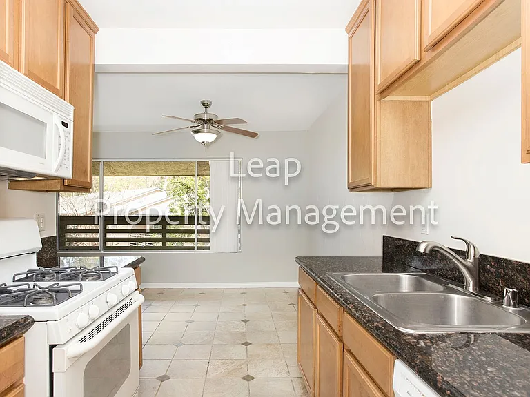 1490 W Lambert Rd #322 — Photo 7