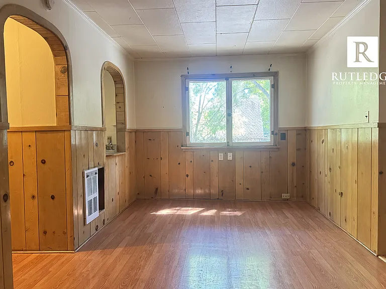 10 Willamette Ave #2 — Photo 2