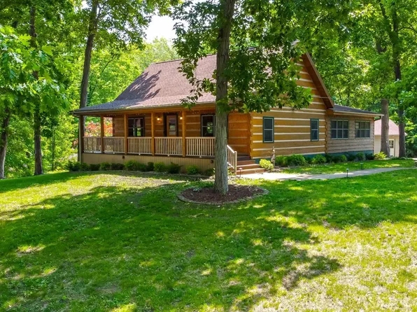 1155 Edgewood Dr, Warsaw, IN 46580