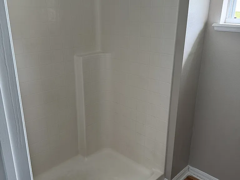 255 Lobelia Dr — Photo 10