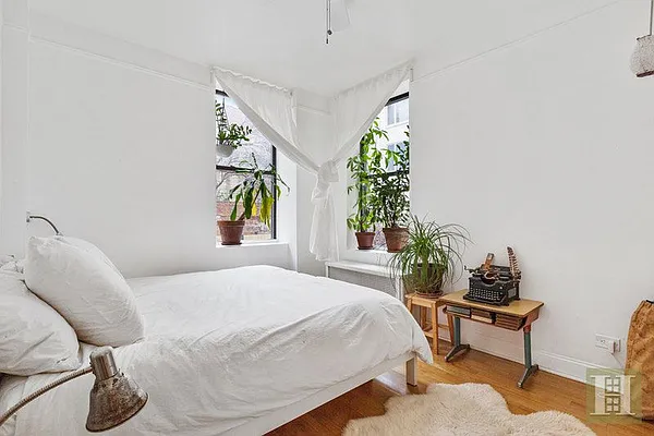 Sold by Halstead Real Estate | media 15