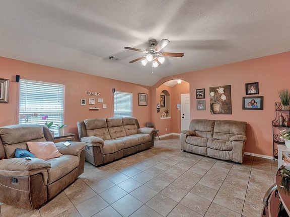 4th image of 19018 Kenswick Cove Dr
