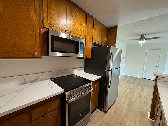 4th image of 1861 N Van Ness Ave #3eb129b69