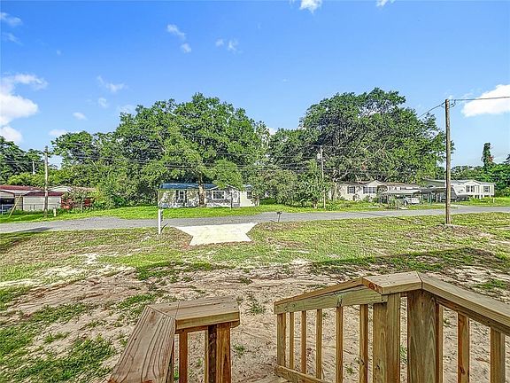 5th image of 8561 NW 13th Ct
