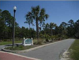 5th image of 102 N Caicos Dr