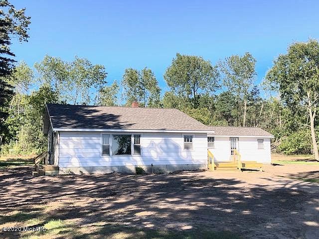 1st image of 21836 205th Ave