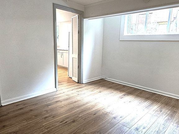 5th image of 1067 Lanier Blvd NE #B