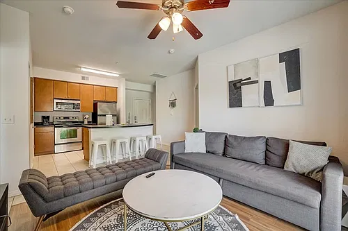 Floor plan 211