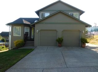 683 N 5th St, Kalama, WA 98625