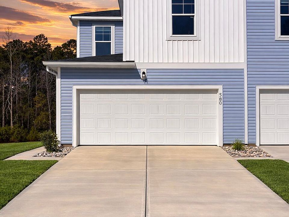 1st image of 580 Sandy Hollow Drive