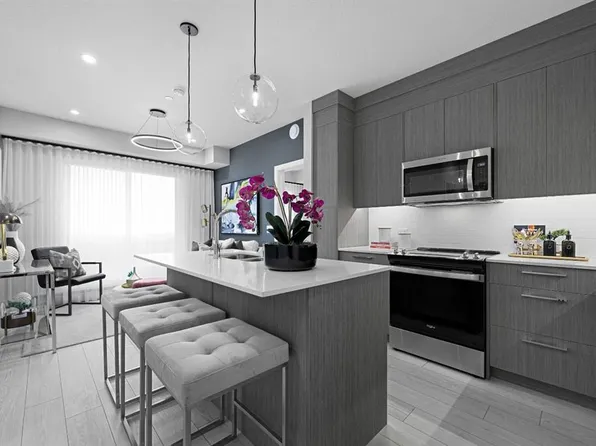 63 E Corner Glen Cres NE #1521, Calgary, AB T3N 2R7