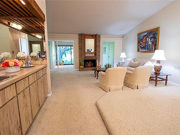 5th image of 17 Escondido Cir Unit 225