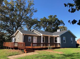 2020 Ararat Rd, Ararat, NC 27007