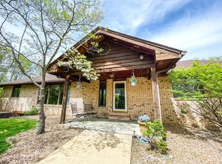 820 Ivy Dr, Saint Clair, MO 63077