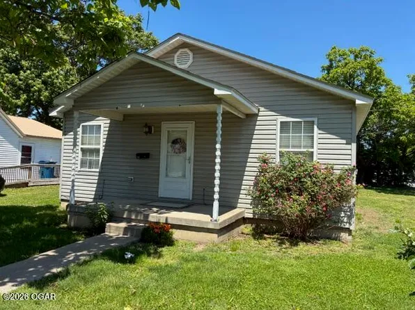 1701 Glover St, Joplin, MO 64801
