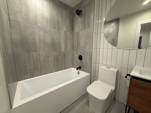 3rd image of 68 Lafayette St #2-1