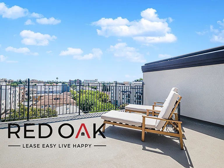 856 Gramercy Drive — Photo 18