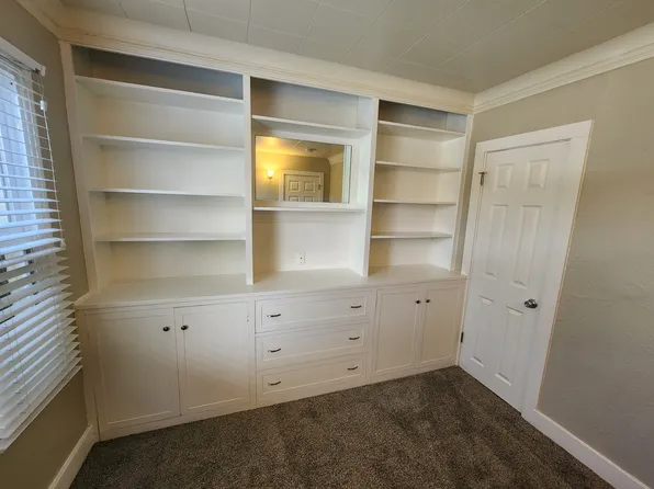 811 N Junett St, Tacoma, WA 98406