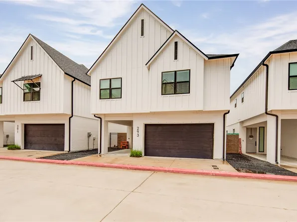 293 Estates Cir, College Station, TX 77840