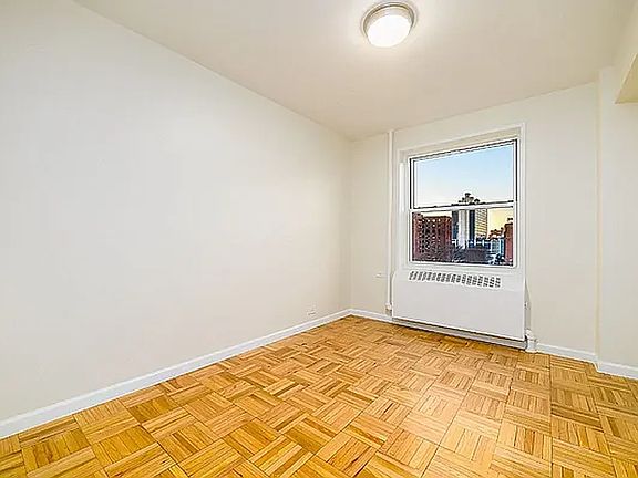 2nd image of 10 E 138th St APT 2G