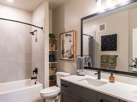 3rd image of 4555 Grove Springs Cir #8e754c6cb