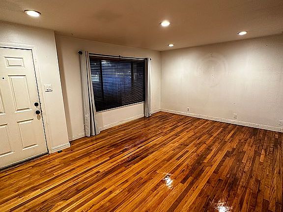 5th image of 60 E 4th St