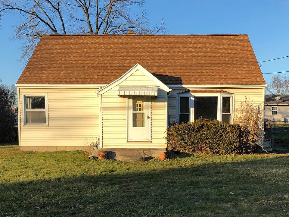 1st image of 3644 E College Ave