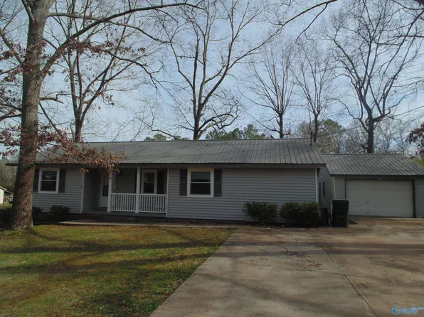 208 Oconee Dr, Huntsville, AL 35811