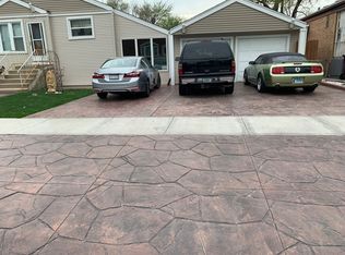 530 Emerald Ave, Chicago Heights, IL 60411