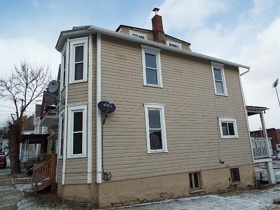 2nd image of 121 Talbot Ave