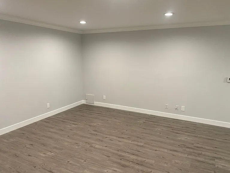6018 Barton Ave #6 — Photo 5