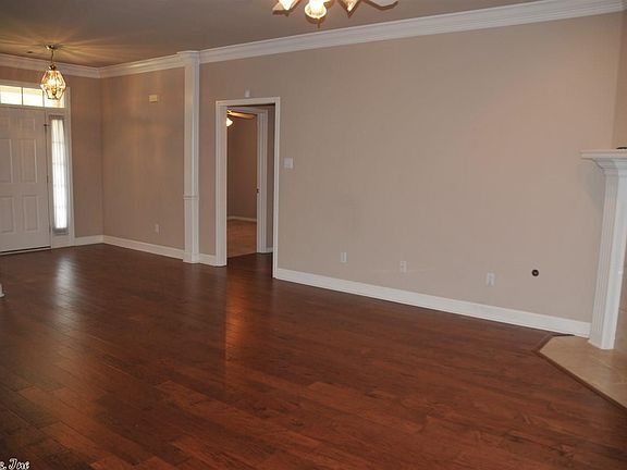 5th image of 2307 Brittany Ln