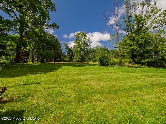 4th image of 105 Spangenberg Ln