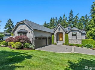 111 Lake Ave W #201, Kirkland, WA