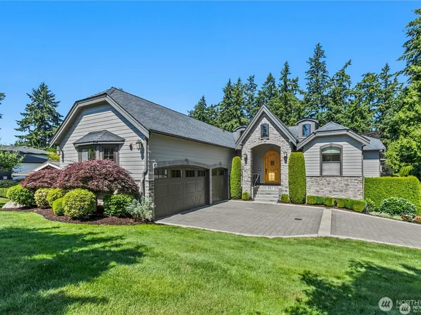 1927 9th Street W, Kirkland, WA 98033