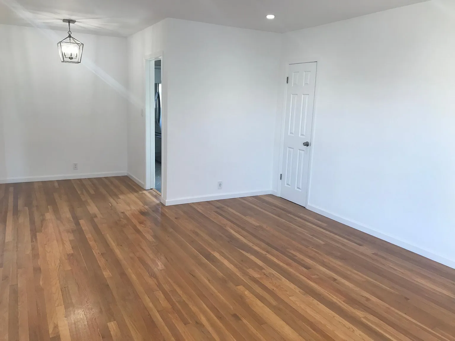 2 bed, $2,595 — Photo 2