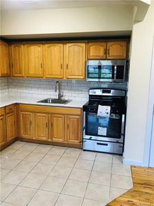 4684 Park Ave, Bronx, NY, 10458