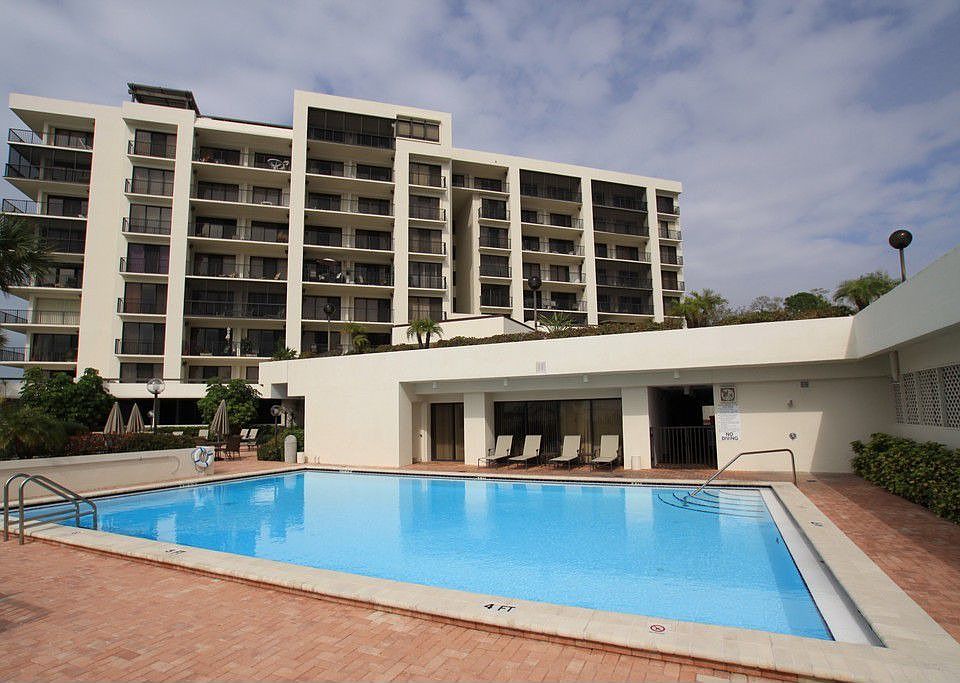 1st image of 8 Belleview Blvd APT 508
