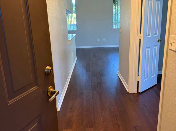701 Gibson Dr APT 722