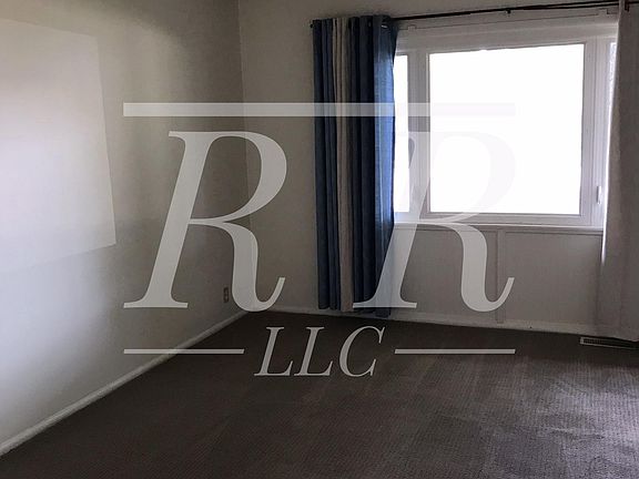 5th image of 7630 E 54th Pl