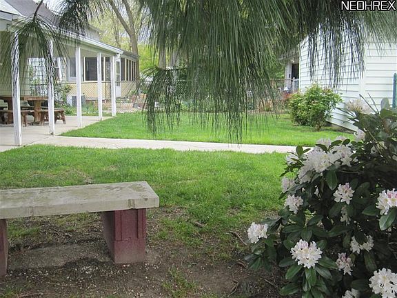 2nd image of 1325 S Belvoir Blvd