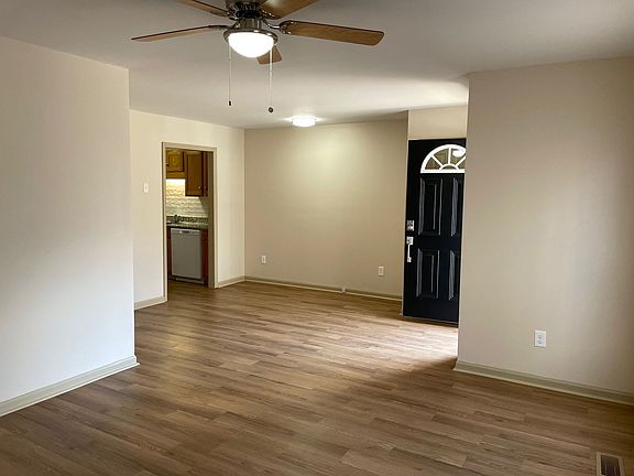 3rd image of 2962 Forest Park Dr #A
